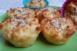 Gluténmentes sajtos pogácsa muffin 